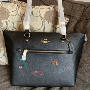 Authentic COACH LEATHER with dairy embroidery zip top Tote